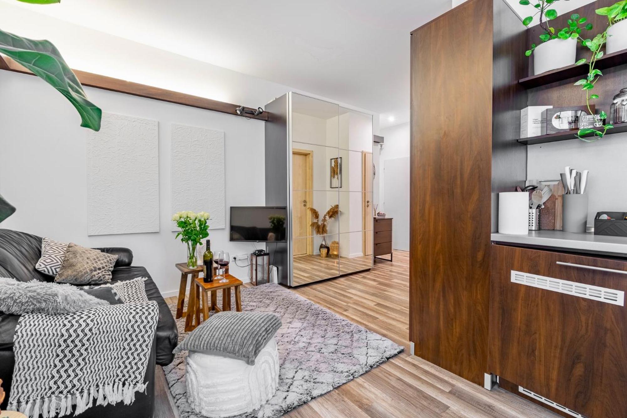 Natural-Style Apartment In The Centre Of Bratislava Luaran gambar