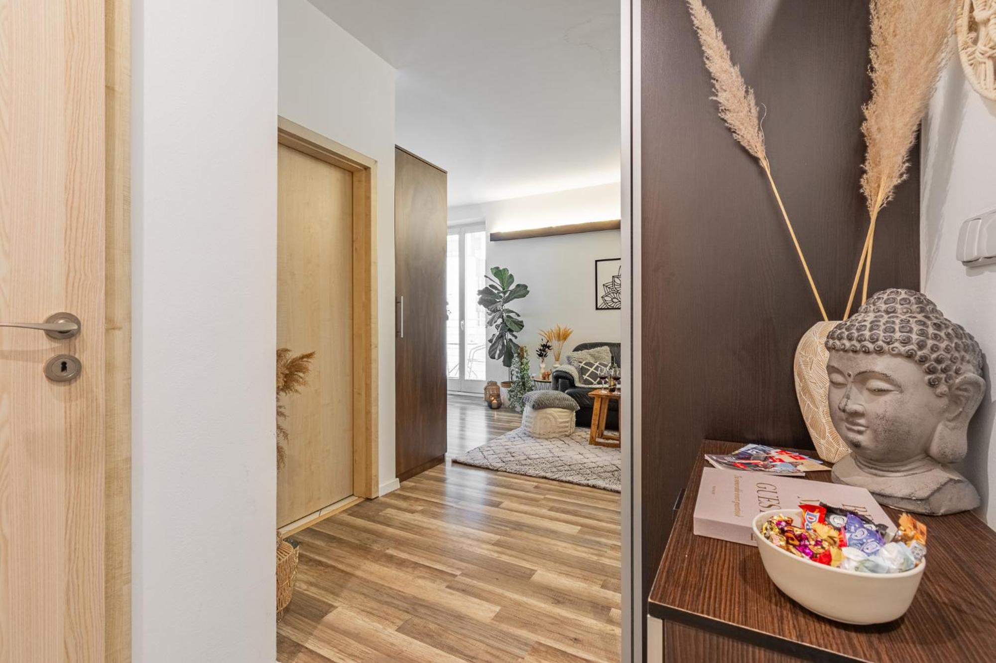Natural-Style Apartment In The Centre Of Bratislava Luaran gambar