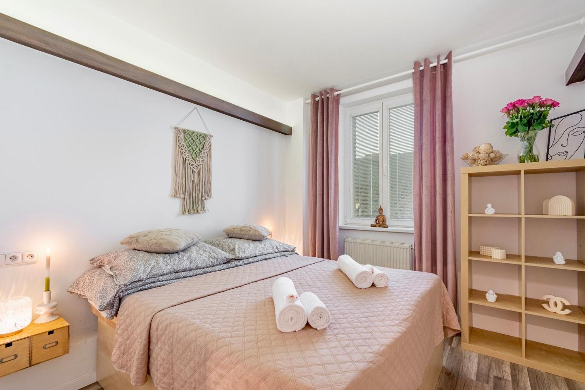 Natural-Style Apartment In The Centre Of Bratislava Luaran gambar