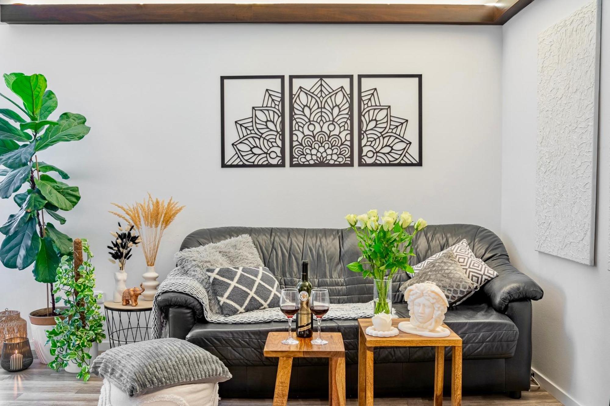 Natural-Style Apartment In The Centre Of Bratislava Luaran gambar